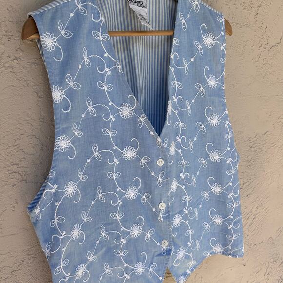Vintage Koret Embroidered Vest Blue Floral Button Front Size XL - Picture 4 of 4